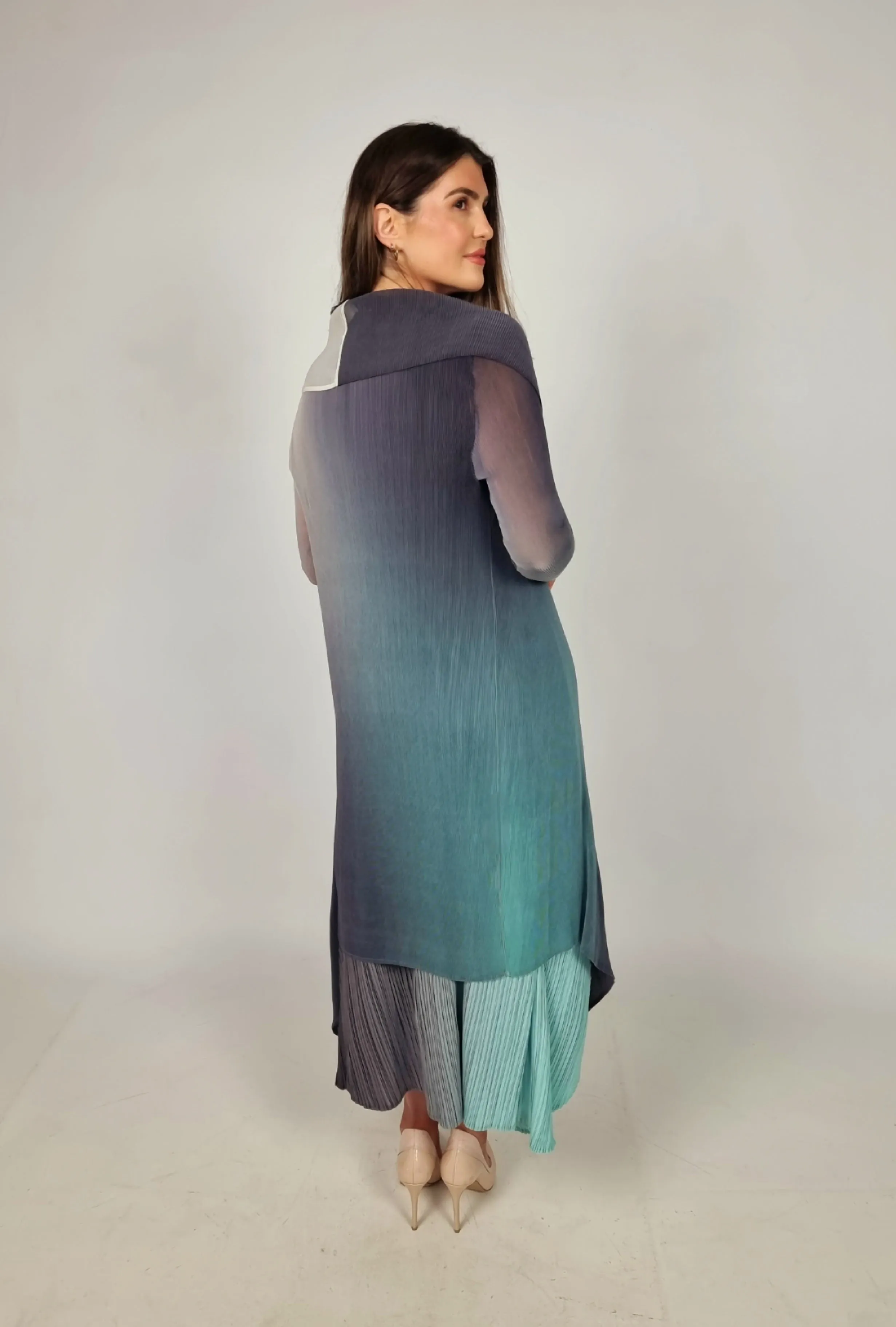 Alquema Long Estrella Dress And Collare Coat - Fog Dew