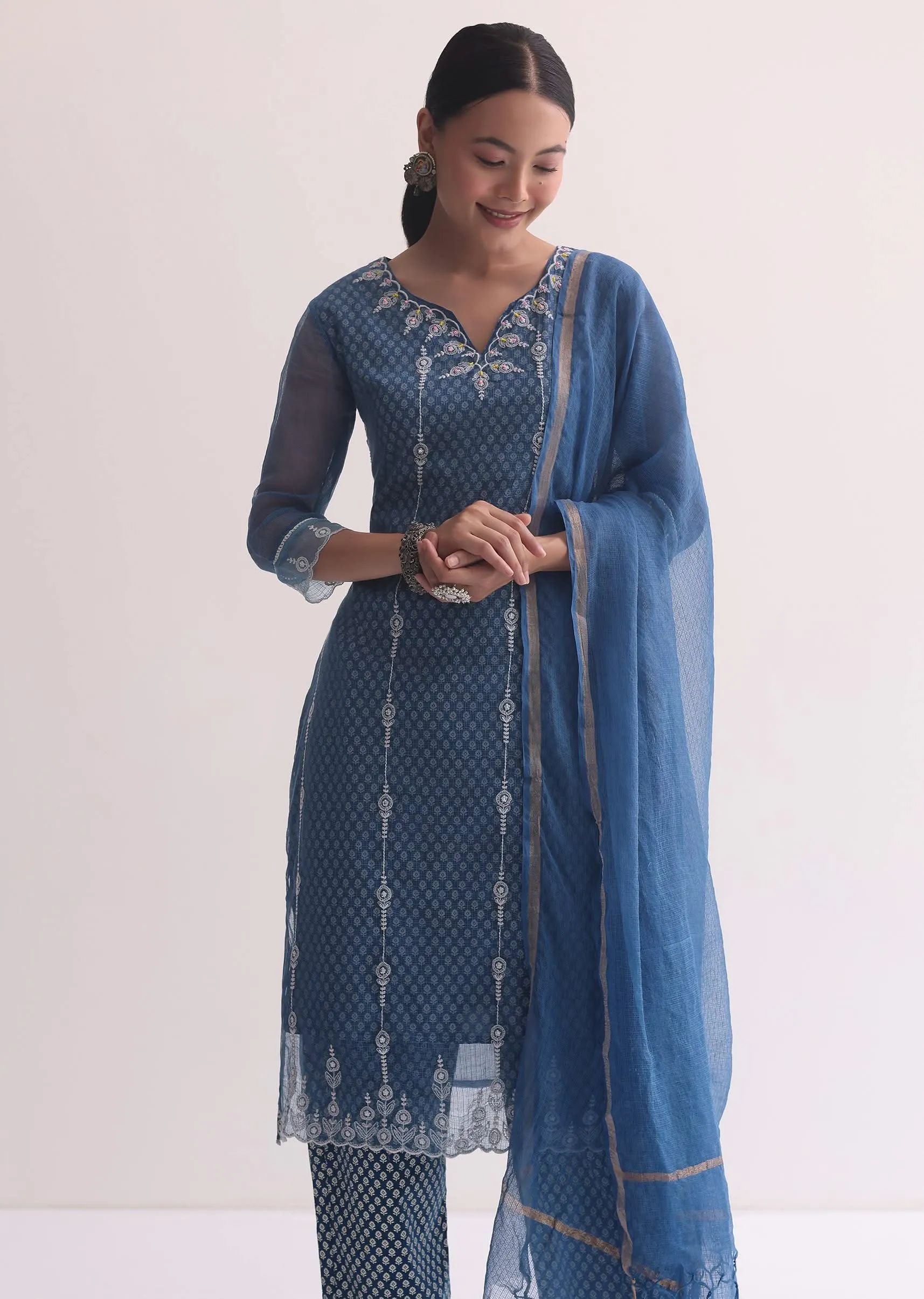 Blue Kurti Pant Set In Cotton With Resham Work