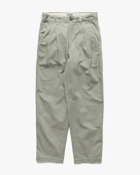 Casual Two Tuck Pants Grey