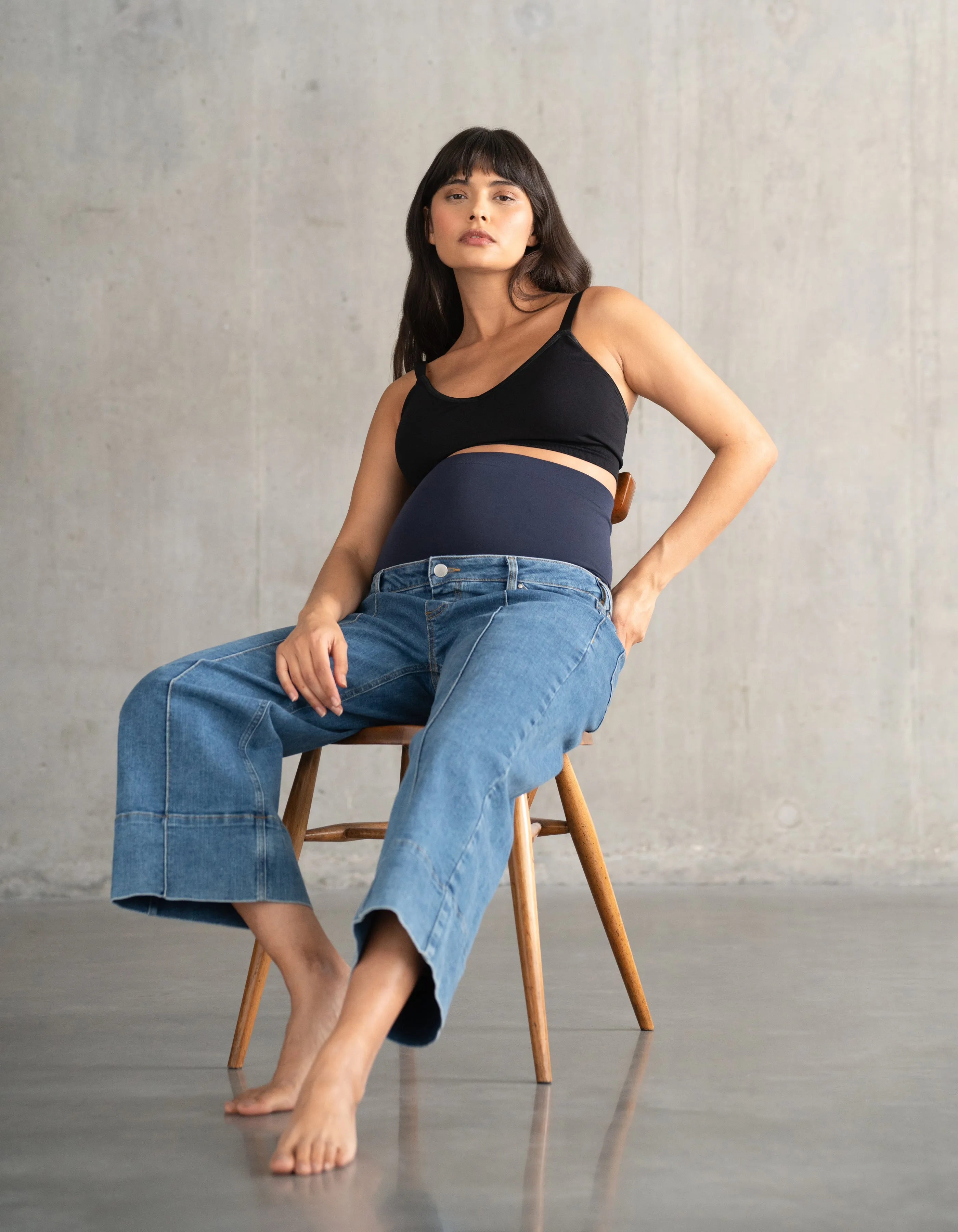 Cropped Pintuck Wide-Leg Maternity Jeans