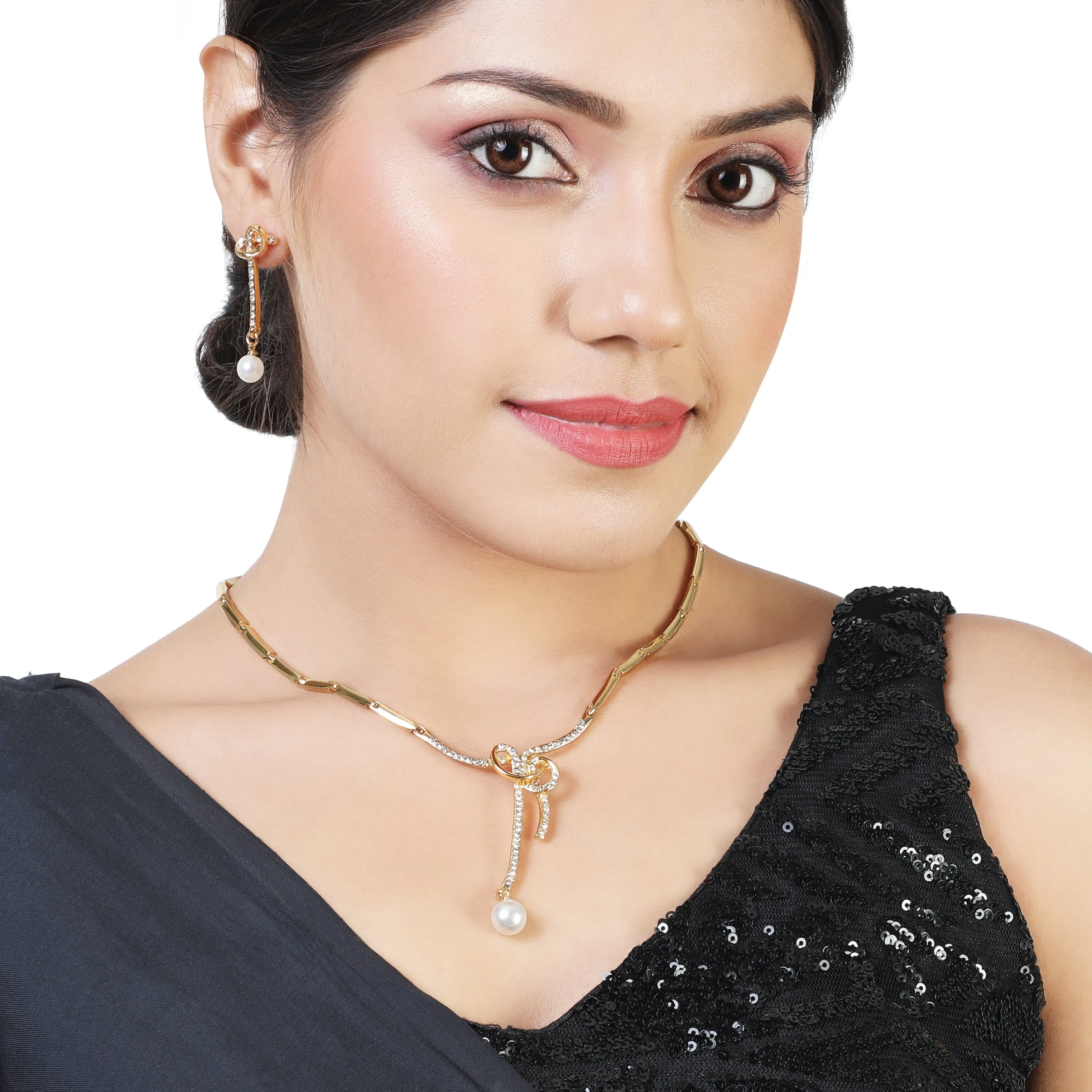 Estele Gold Plated Beautiful Bowline Necklace Set with Pearl for Women