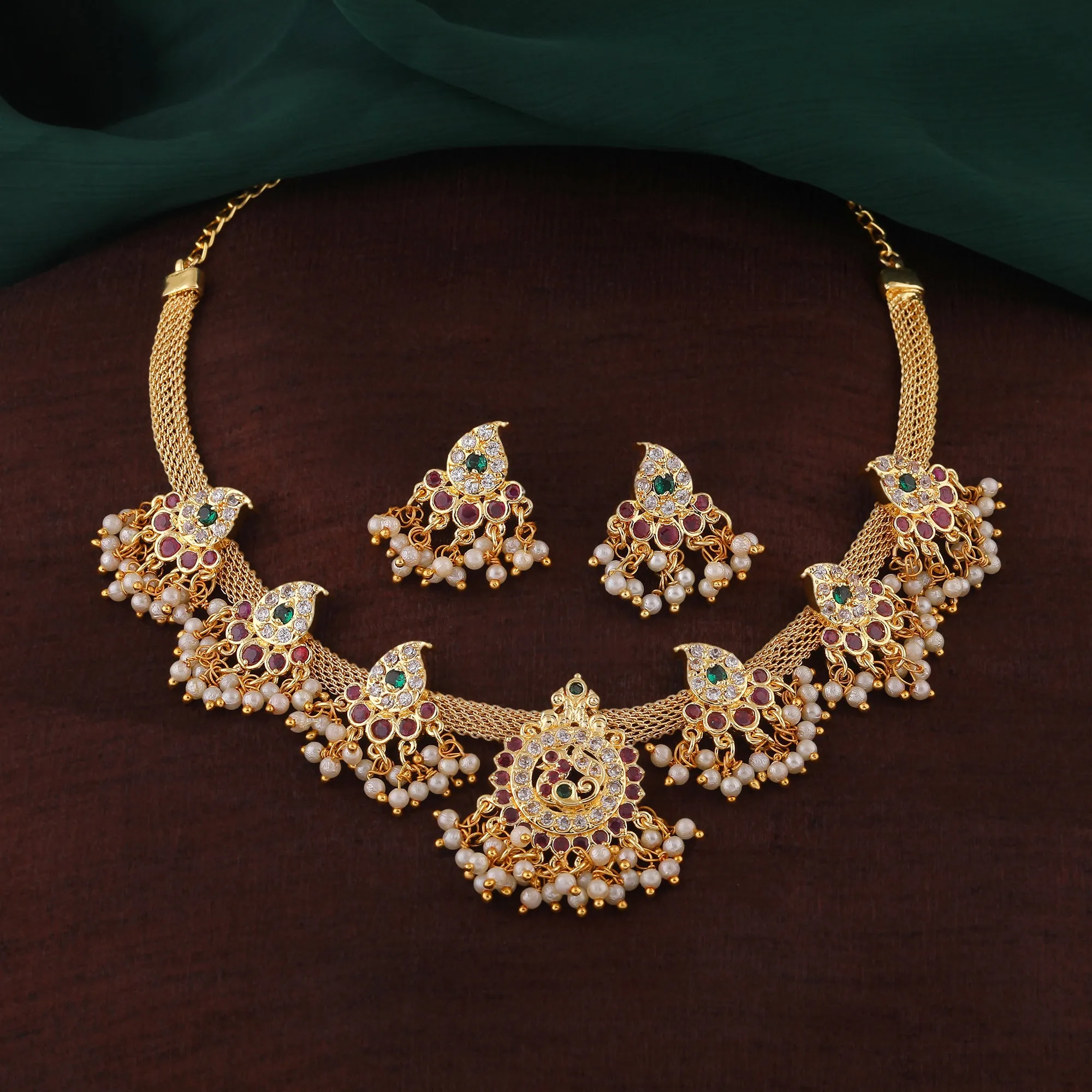 Estele Gold Plated CZ Glorious Designer Necklace Set with Pearls for Women
