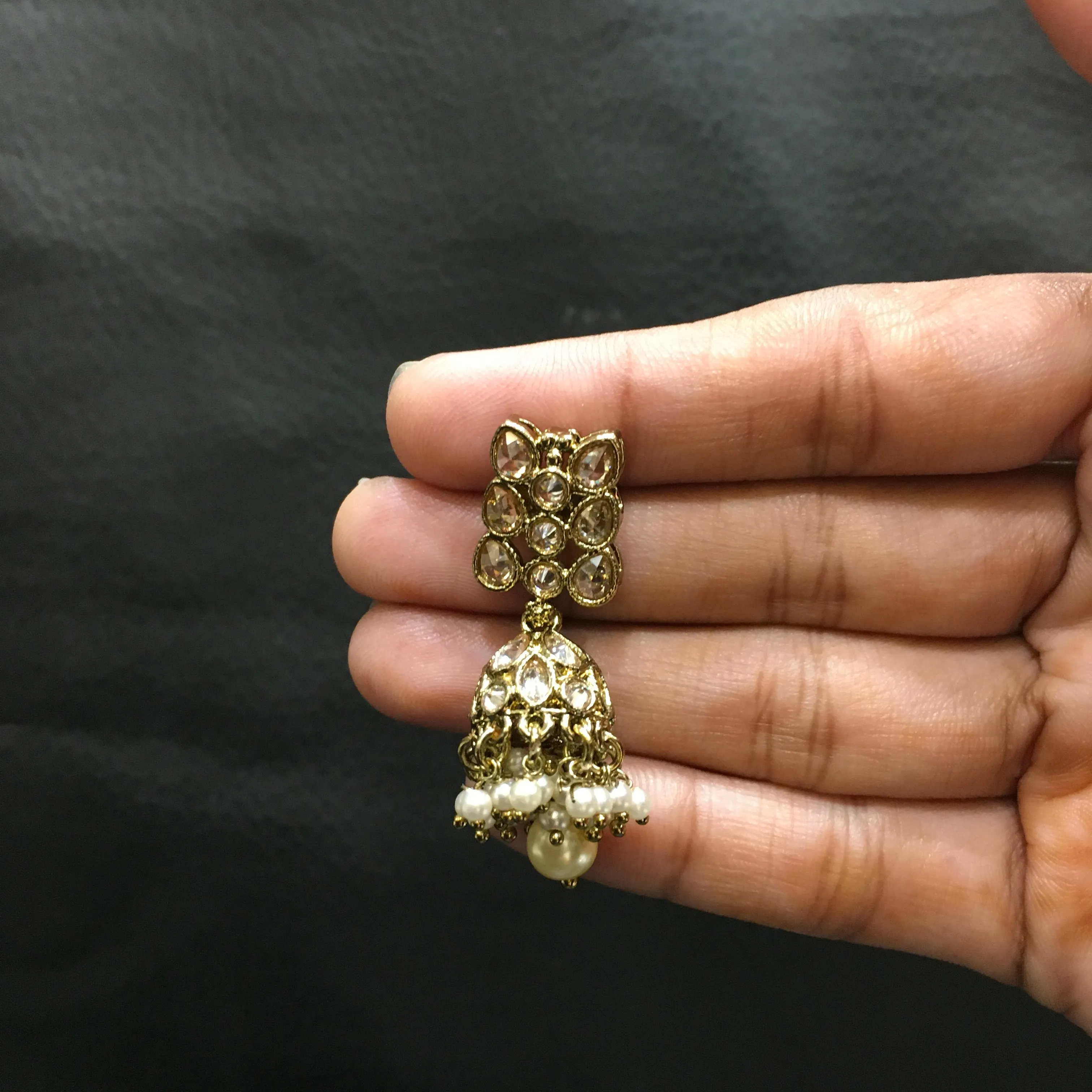 Round Neck Antique Necklace Set 3685-28