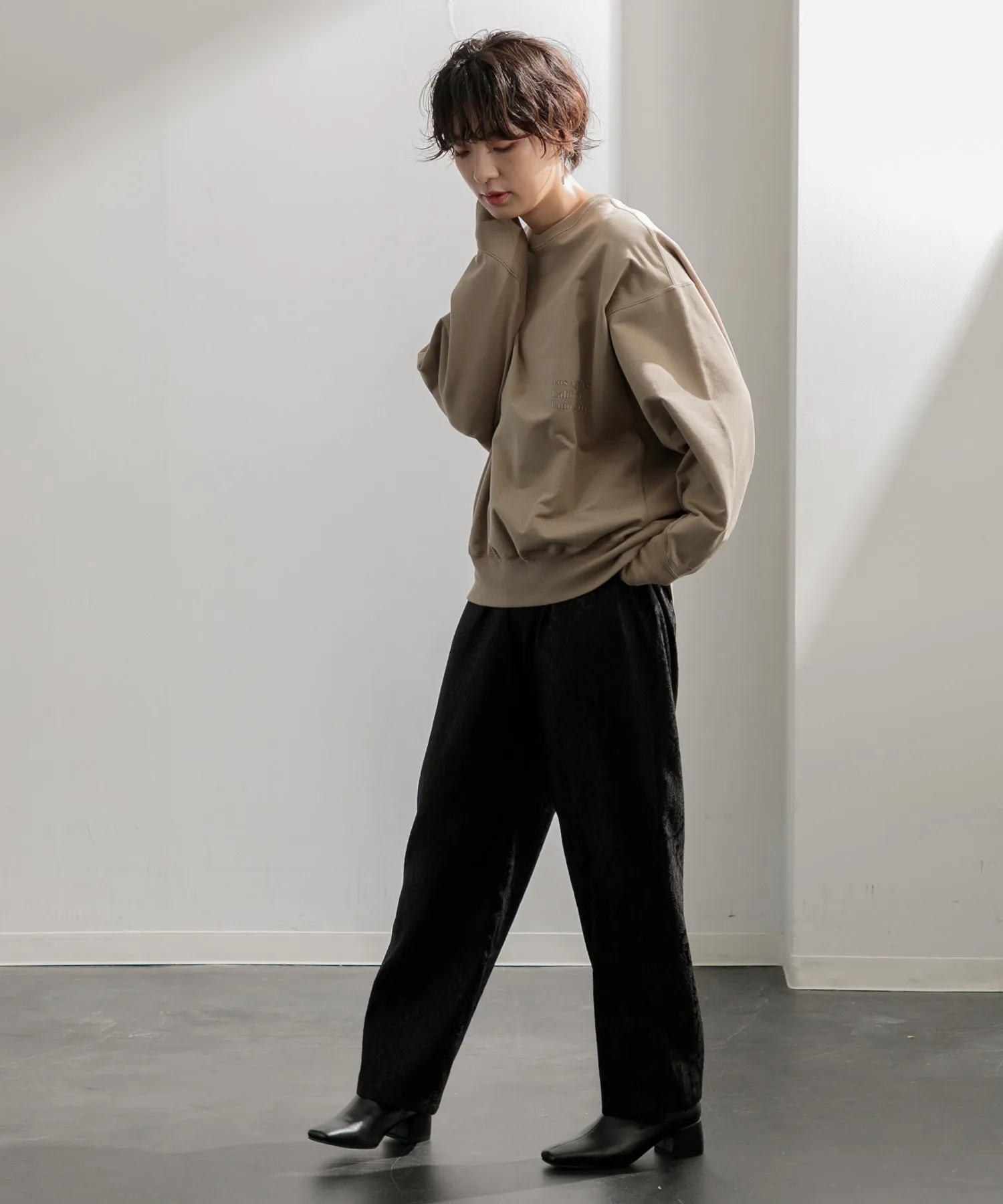 【WOMEN】CAPSULE LOGO PRINT SWEAT