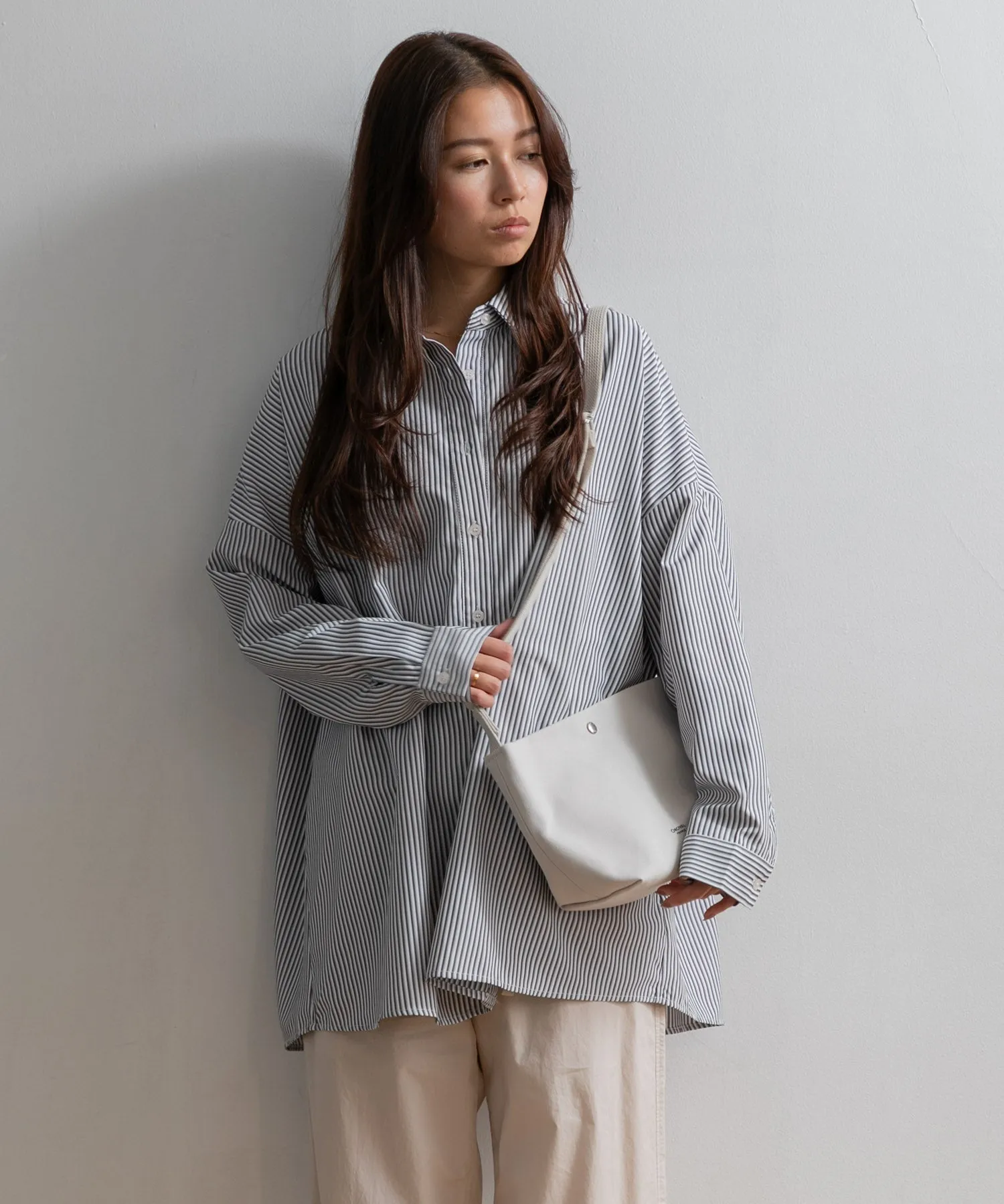 【WOMEN】ORCIVAL SHOULDER POUCH MEDIUM