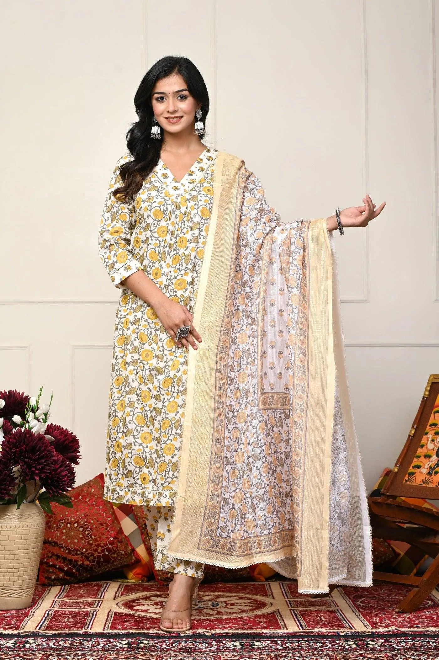 Yellow Flower Print V-Neck Dupatta Set Kurti for Women